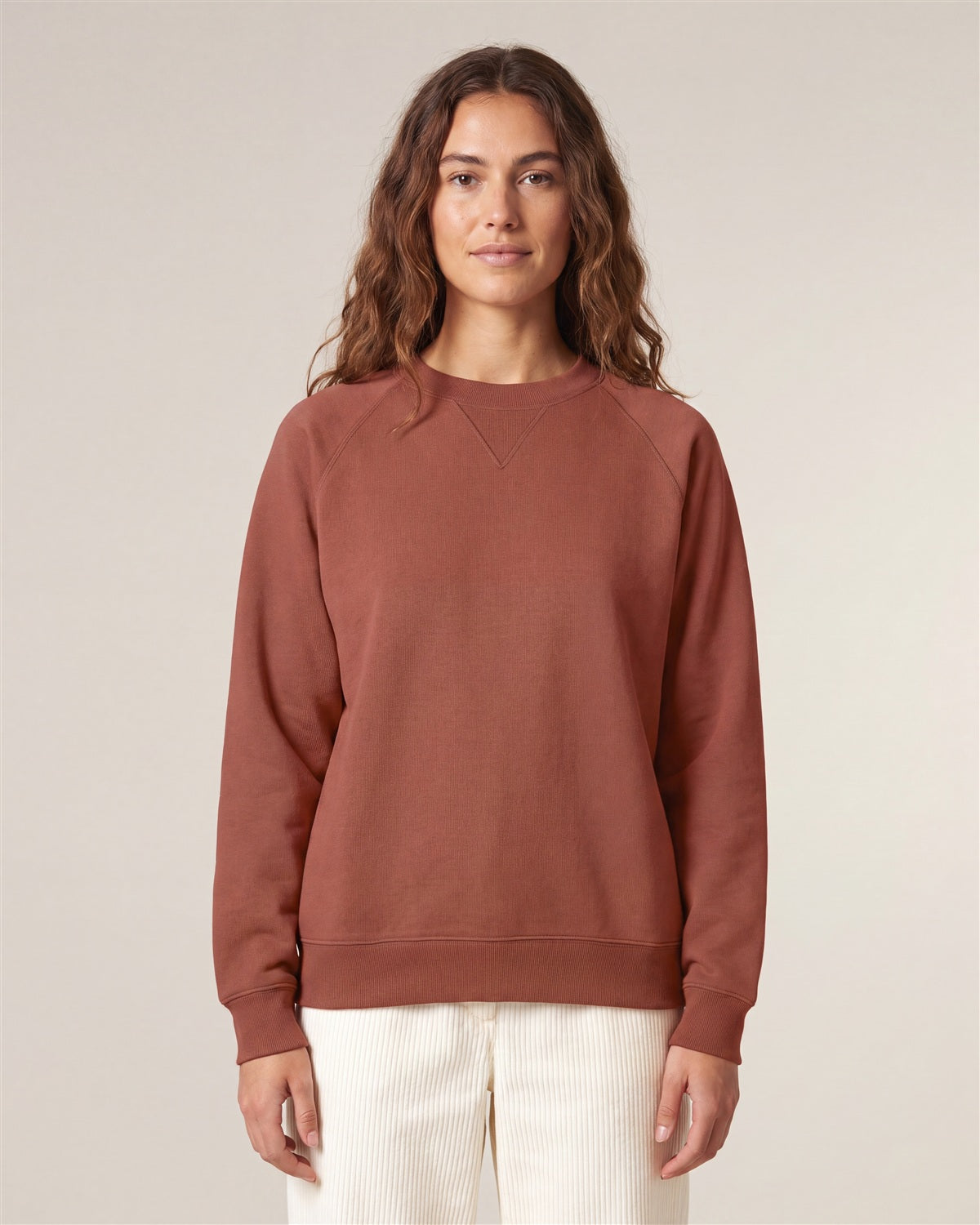 Relaxed Raglan Sweatshirt Unisex - Heritage Brown