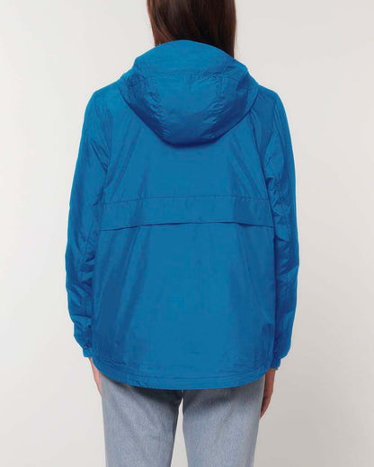 nachhaltige-ueberzieh-regenjacke-recycelt-royal-blue_10