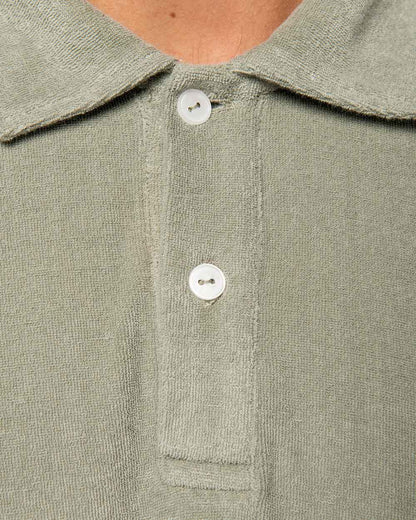 herren-polo-terry-bio-almondgreen_07