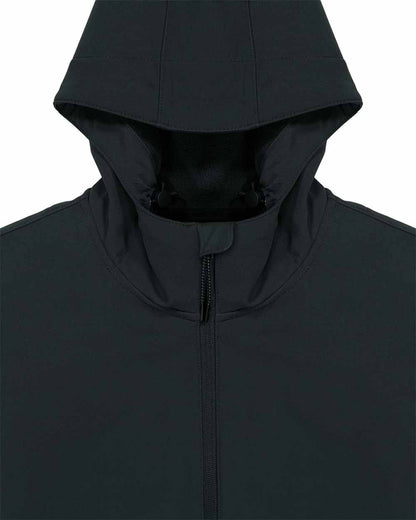 herren-softshell-kapuzenjacke-recycelt-black_05