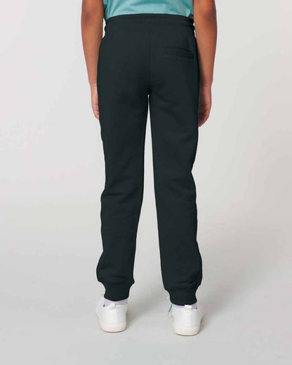 kinder-jogginghose-bio-oeko-nachhaltig-fair-black_08