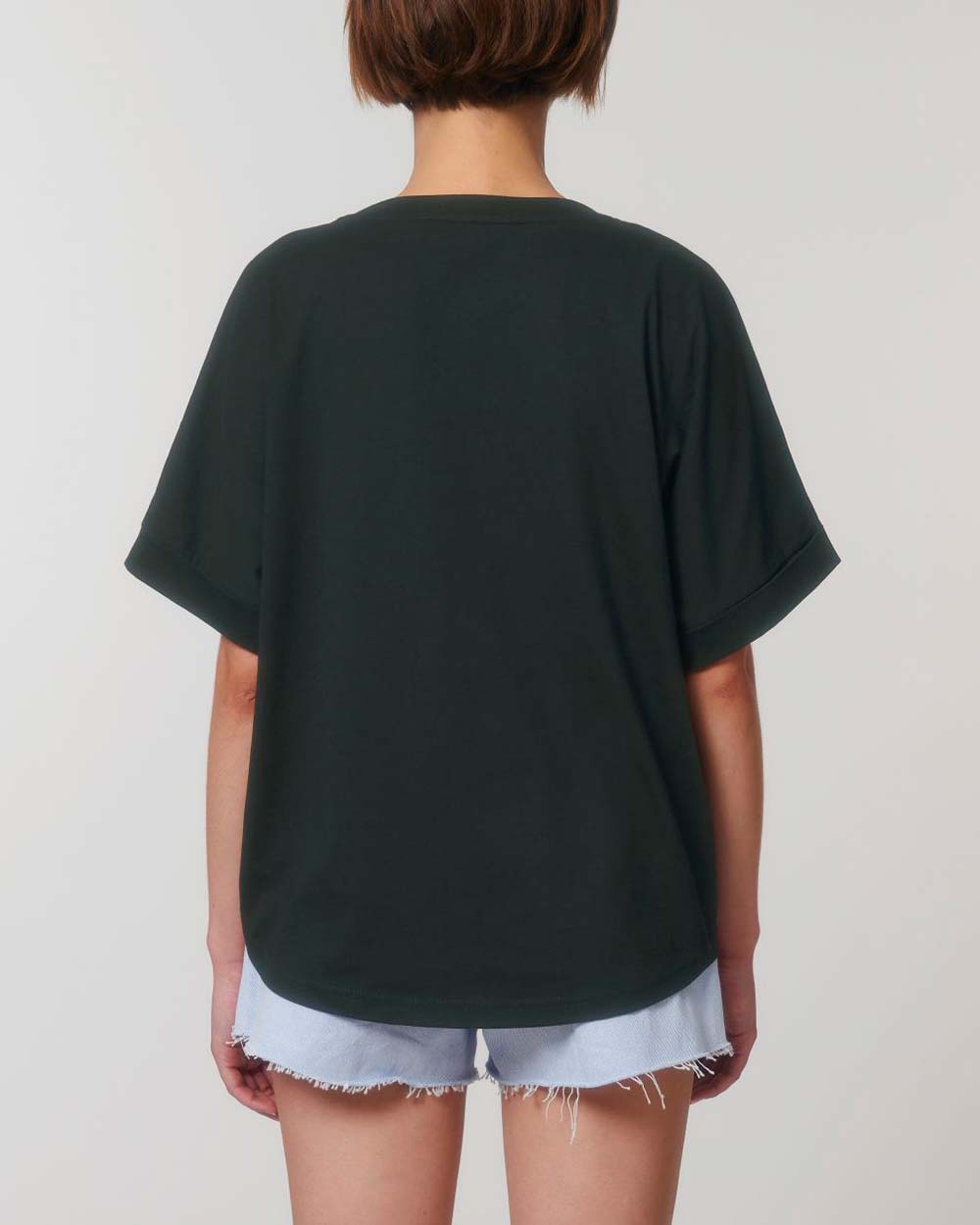 oversized-bio-t-shirt-damen-nachhaltige-mode_black_03